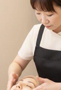 「シミケア」の効果を最大にする秘密。40代からのダイエットを「いやな影」に変えないための大切な習慣。