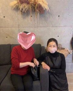 【70代の挑戦】「旦那に汚いと言われて…」諦めていた腕のシミが、4ヶ月で自信に変わった物語