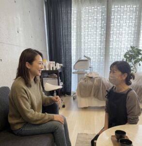 「お母さん、シミ隠れてないよ」と言われた私が、自信をもって結婚式へ！美容医療とは違う”自然な美肌”を叶えた理由